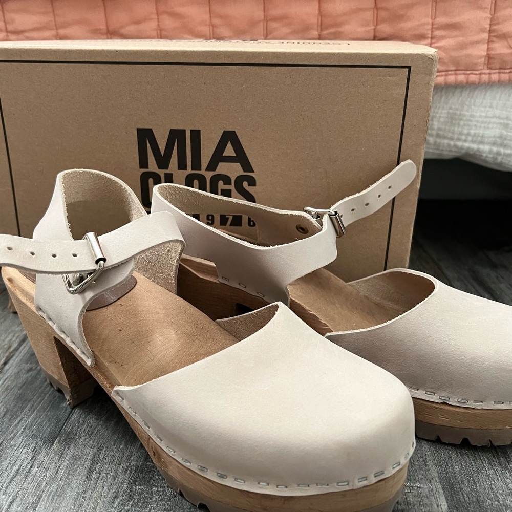 MIA Abby Clogs
